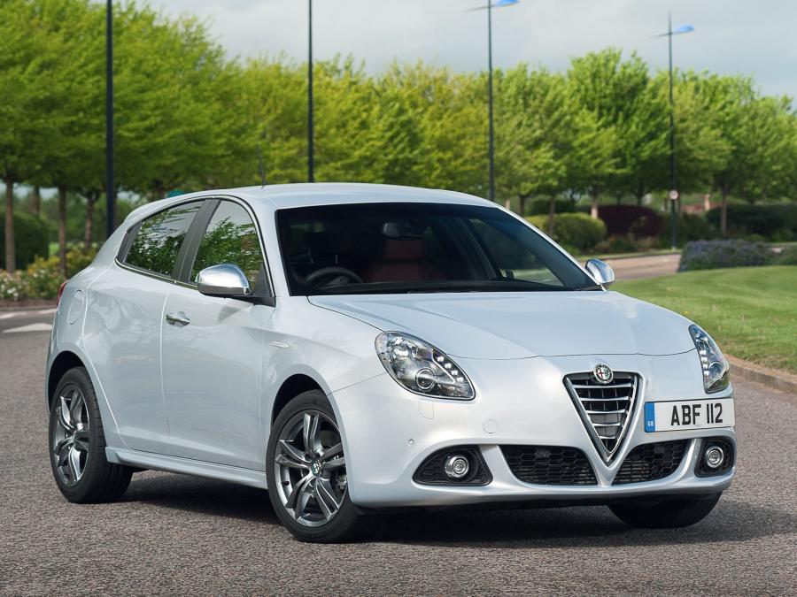  Alfa Romeo Giulietta (940) 2014 года  (UK) (фото 54 из 54)